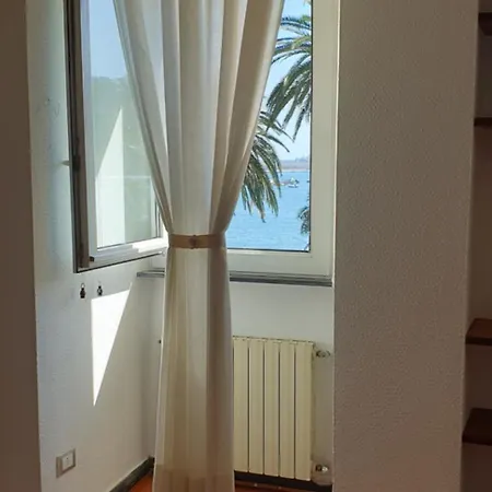 Acquamarina アパート