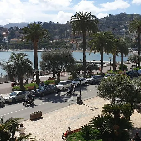 Acquamarina *